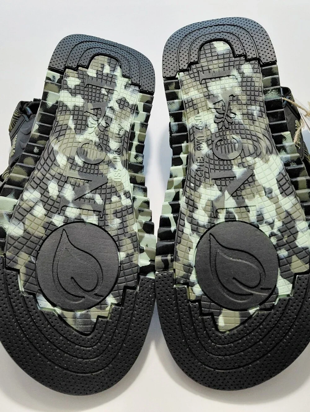 NCAI Men's  Camouflage Green Hiking Sandals Size 9